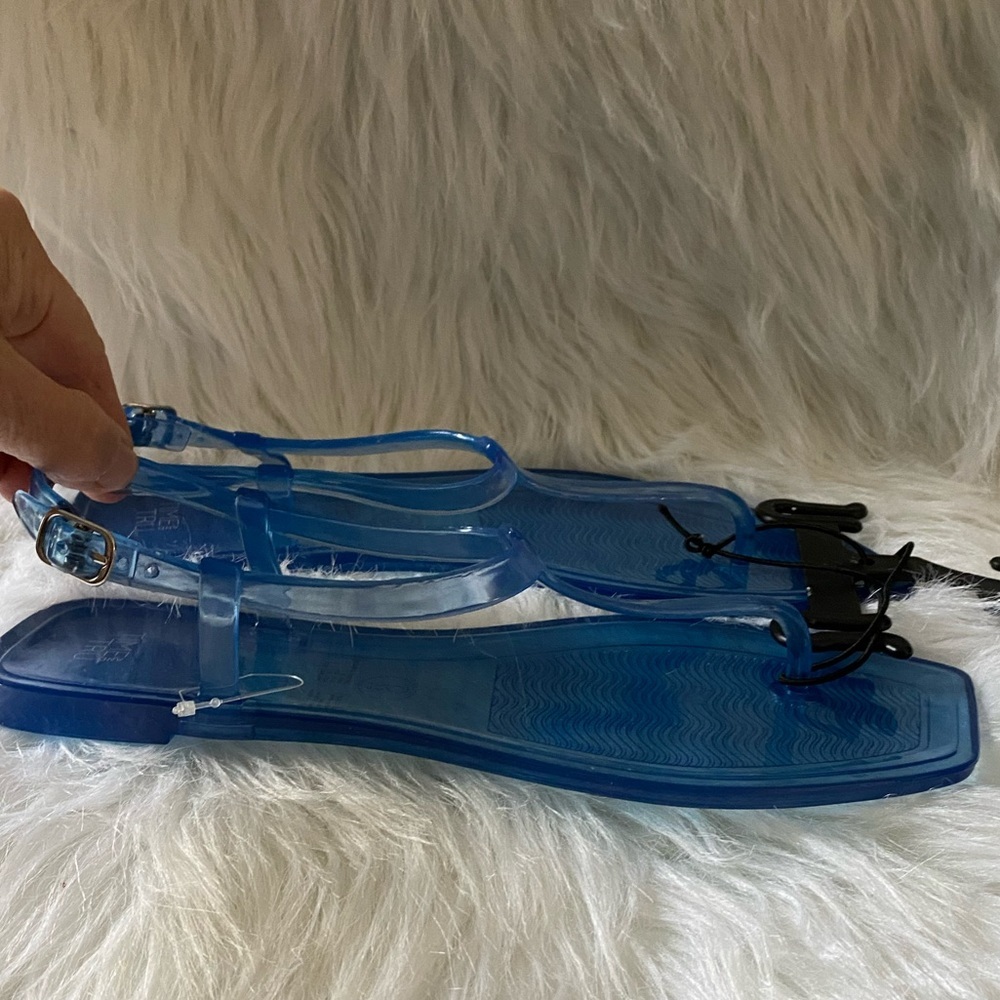 New Women’s Sandal’s Blue Size 9 Shoes Buckle